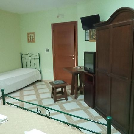 Mamma Assunta Acomodação com café da manhã Melendugno Exterior foto