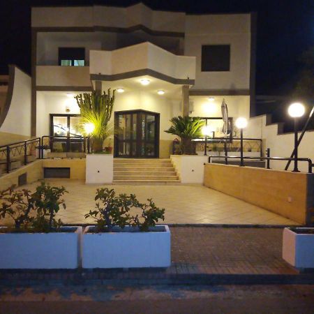Mamma Assunta Acomodação com café da manhã Melendugno Exterior foto