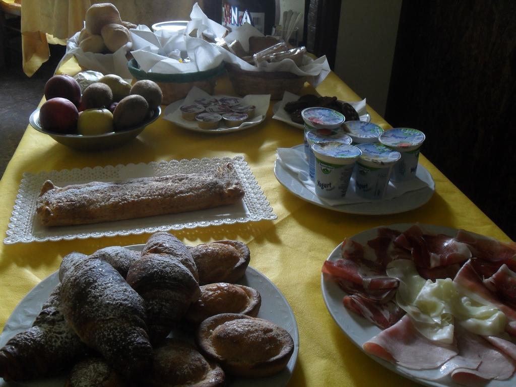 Mamma Assunta Acomodação com café da manhã Melendugno Exterior foto